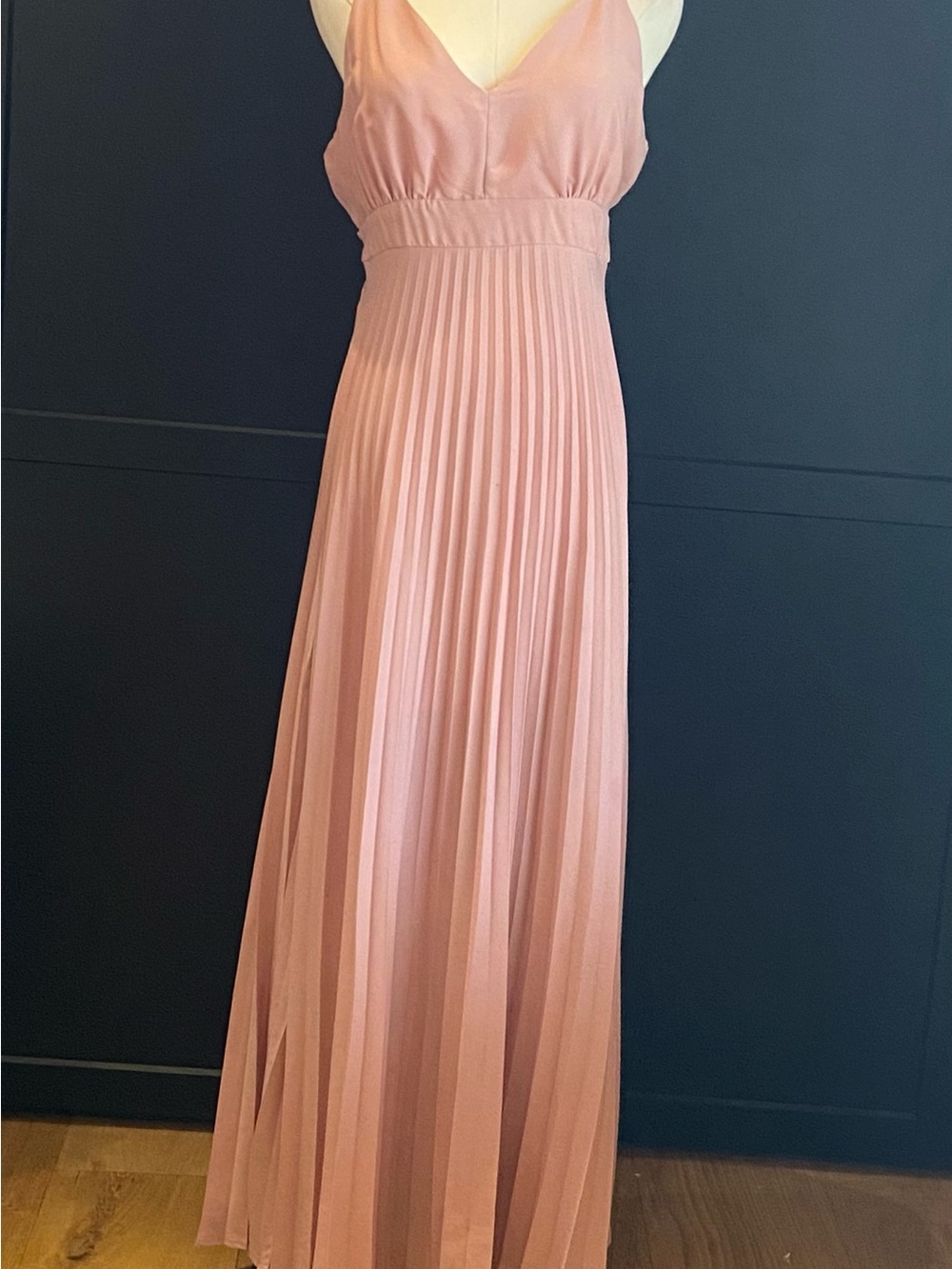 Charmed Hearts Pleated Maxi Dress in Blush Pink with V-Neck